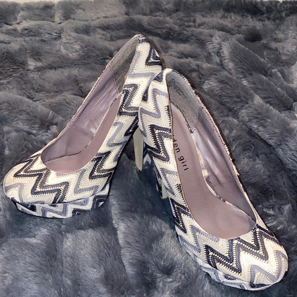 🔴Women’s Madden Platform 5” Heels 👠